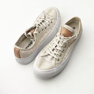 CONVERSE Chuck Taylor All Star Driftwood Lace Up Platform Sneakers Size 7